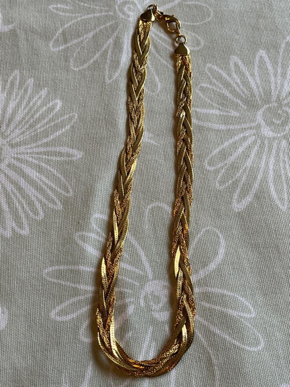 Lady Remington Elegant Gold Tone Braided 18’’ Necklace